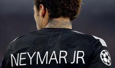 O Ney, nessuno pagato come lui!