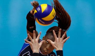 Una schiacciata di Paola Egonu!