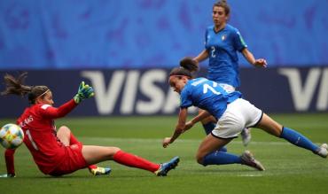 Barbara Bonansea prova la conclusione in tuffo