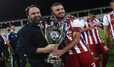 Marinakis festeggia l'ennesimo titolo greco