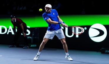 Matteo Arnaldi durante le finali di Davis